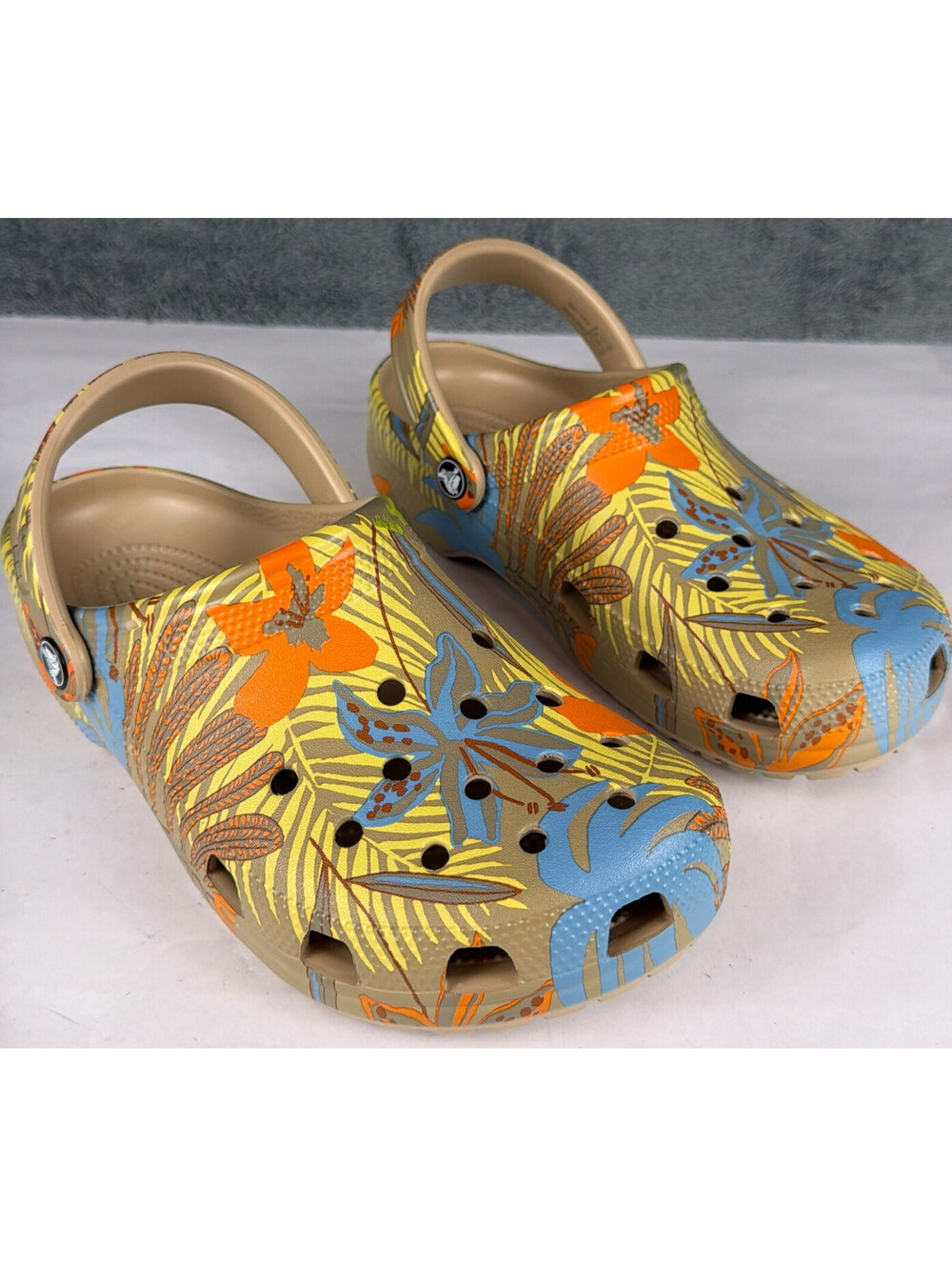 Crocs Classic Retro Resort 207849 Clogs Unisex Floral Casual Shoes size M7/W9